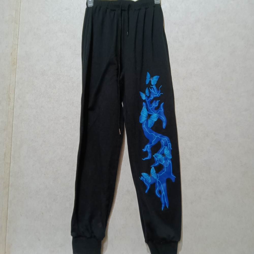 Shein black sweat pants with blue butterflies size small (4)